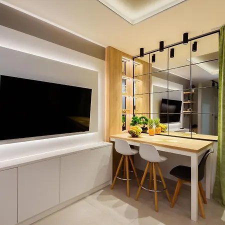 Seafront מאקרסקה