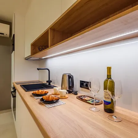 Seafront * מאקרסקה